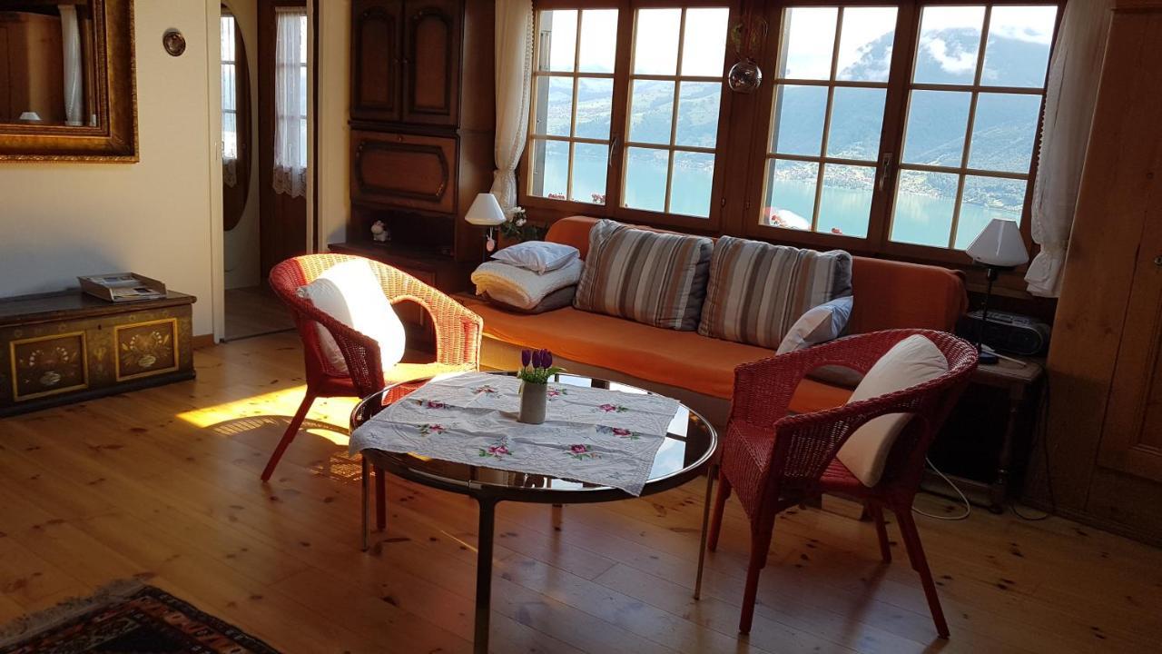 Traumhaftes Chalet Mit Seesicht Krattigen Экстерьер фото